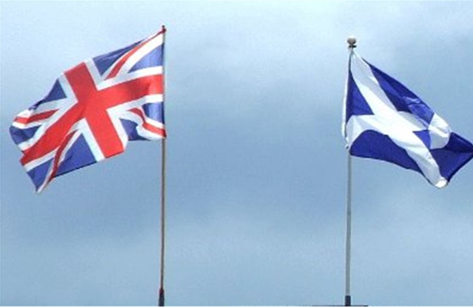 Ανεξαρτησία με βρετανική λίρα και τη βασίλισσα θέλει η Σκωτία